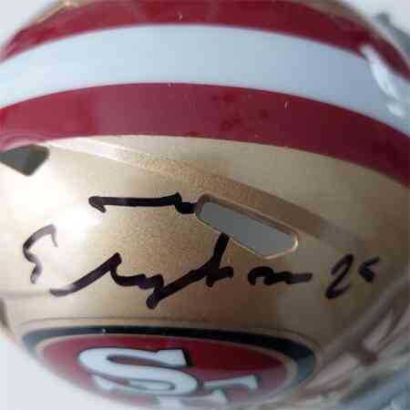 Elijah Mitchell Signierter SF 49ers Mini Helm