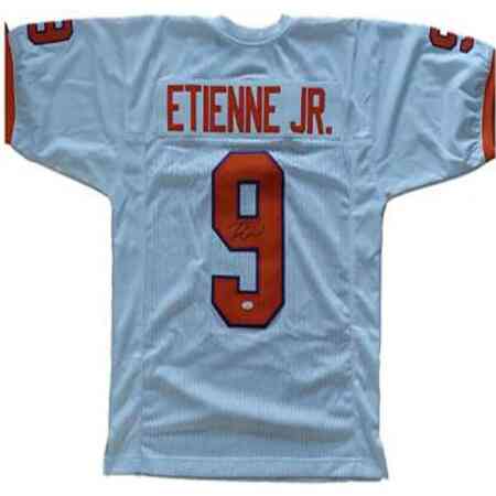 Travis Etienne Signiertes Clemson Tigers Jersey