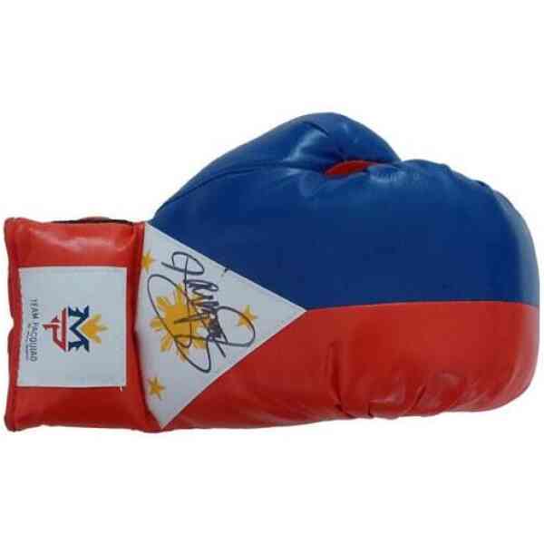 Manny Pacquiao Signierter Flag-Boxing Glove
