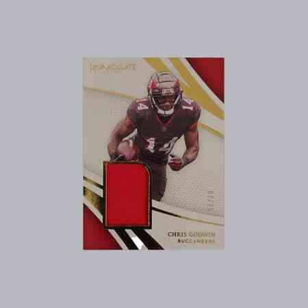 2021 Immaculate Chris Godwin Gold Materials