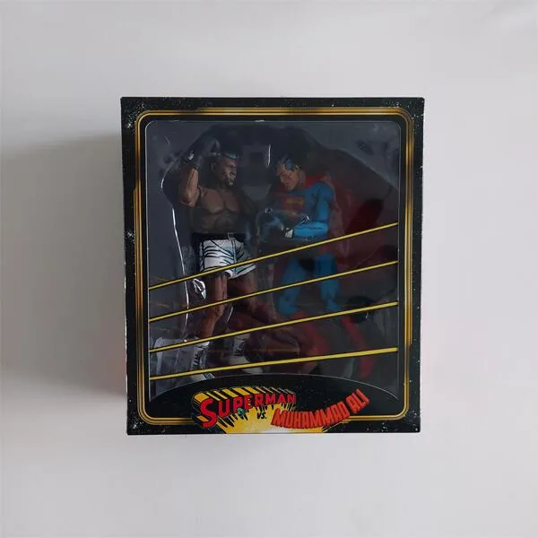 Superman VS. Muhammad Ali NECA Actionfiguren