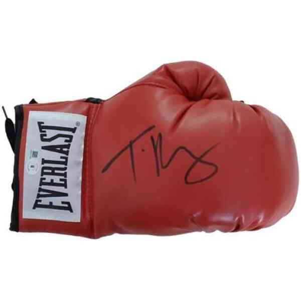 Tyson Fury Signierter Rot Boxing Glove