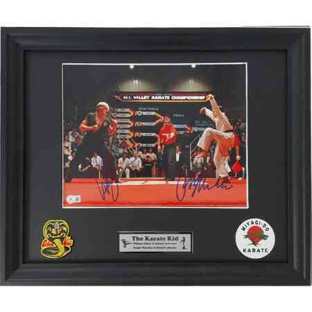 Ralph Macchio und William Zabka signierten Karate Kid Memorabilia 
